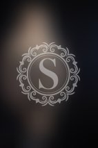 Inspiring Femininity - Image 18